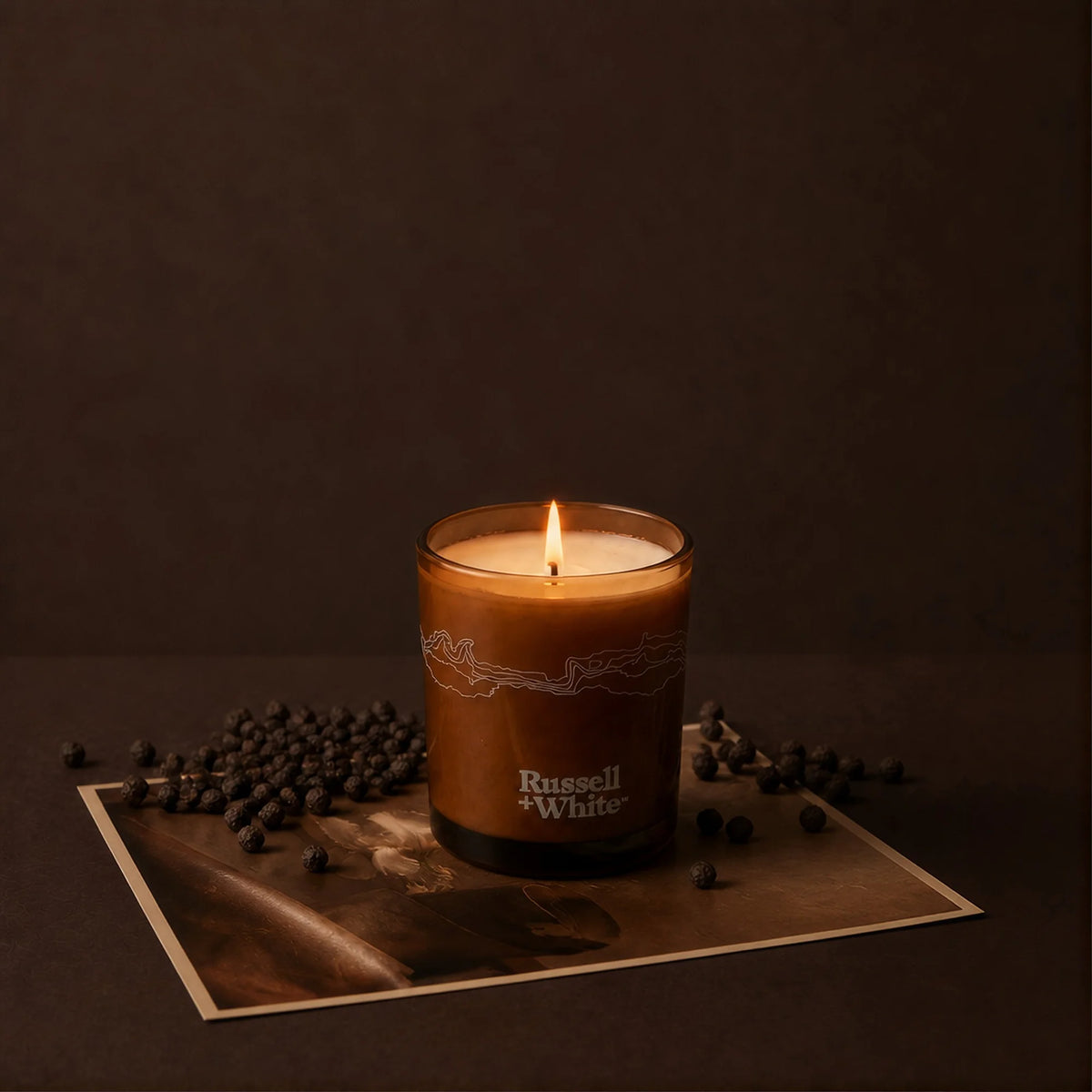 Firenze Leather 250g Scented Soy Candle